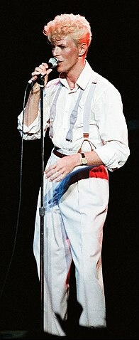David Bowie performing at 1983 Serious Moonlight Tour
